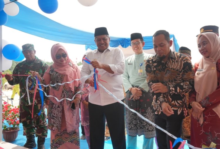 Bupati Siak, Alfedri Bangun Ruang Kelas SD 03 Minas Barat