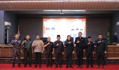 DPRD Kepulauan Meranti Gelar Rapat Paripurna Penyampaian Pidato Perdana Bupati dan Wakil Bupati 2025-2030