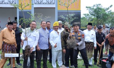 Kapolda Riau Kunjungi DPRD Siak, Indra Gunawan: Suatu Kehormatan bagi DPRD Kabupaten Siak