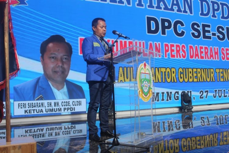 Ferry Sibarani Lantik Pengurus PPDI se-Sumut Periode 2025–2029: Tegaskan Peran Pers Sebagai Pilar Demokrasi